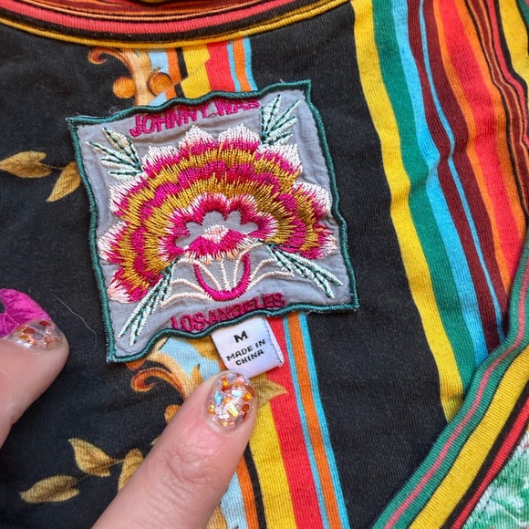 Johnny Was Black Floral V-Neck Top Size Medium - Picture 2 of 3